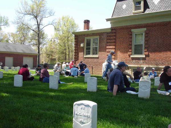 lunch in the cemetery
